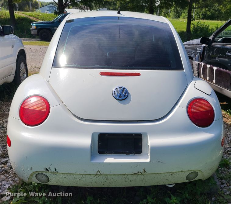 image for item GY9553 1998 Volkswagen New Bettle