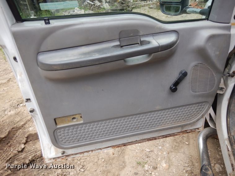 image for item HA9386 1999 Ford F550 Super Duty  dump truck