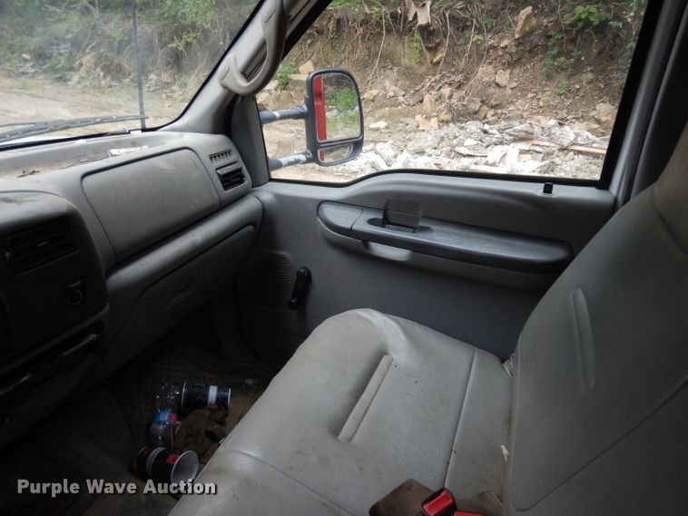 image for item HA9386 1999 Ford F550 Super Duty  dump truck