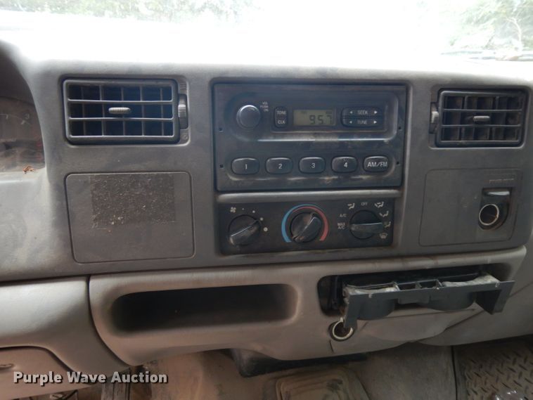 image for item HA9386 1999 Ford F550 Super Duty  dump truck