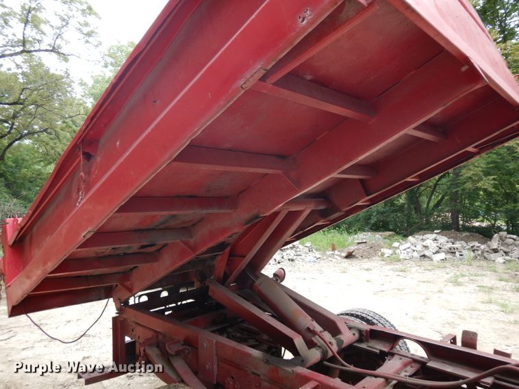 image for item HA9386 1999 Ford F550 Super Duty  dump truck