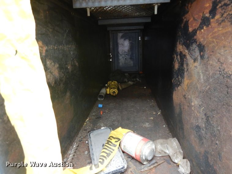 image for item HA9386 1999 Ford F550 Super Duty  dump truck