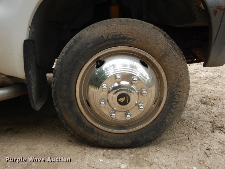 image for item HA9386 1999 Ford F550 Super Duty  dump truck