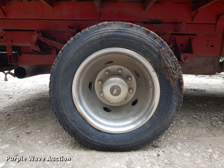 image for item HA9386 1999 Ford F550 Super Duty  dump truck