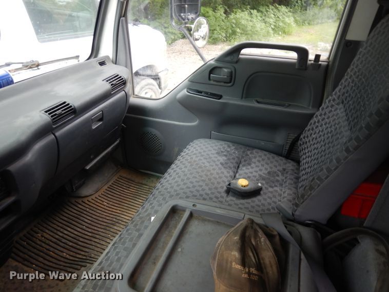 image for item HA9388 2007 Isuzu NQR  box truck