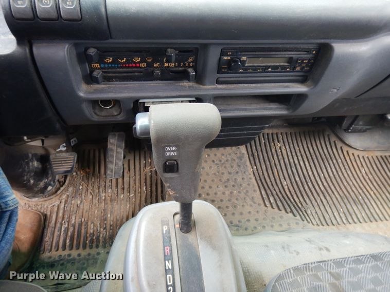 image for item HA9388 2007 Isuzu NQR  box truck