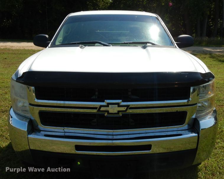 image for item HA9409 2009 Chevrolet Silverado 2500HD  Crew Cab pickup truck