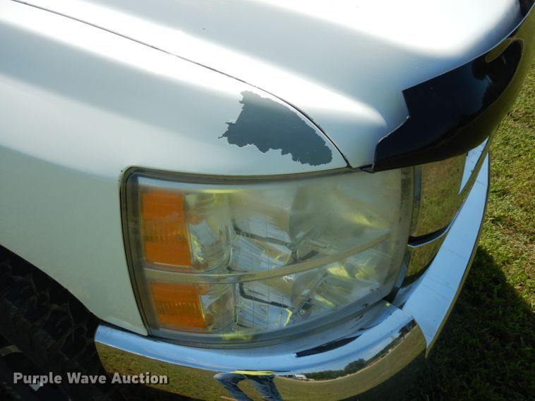 image for item HA9409 2009 Chevrolet Silverado 2500HD  Crew Cab pickup truck