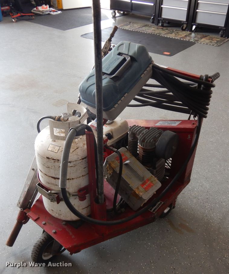 image for item HA9454 Asphalt cleaner
