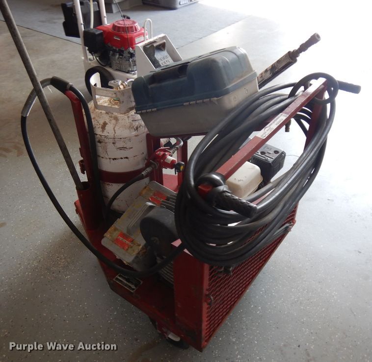 image for item HA9454 Asphalt cleaner