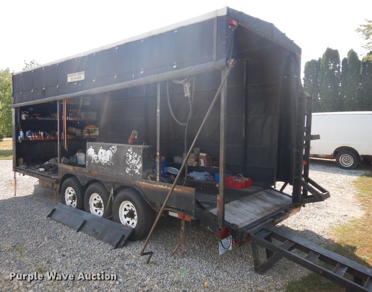 image for item HA9455 2007 Wesco utility trailer