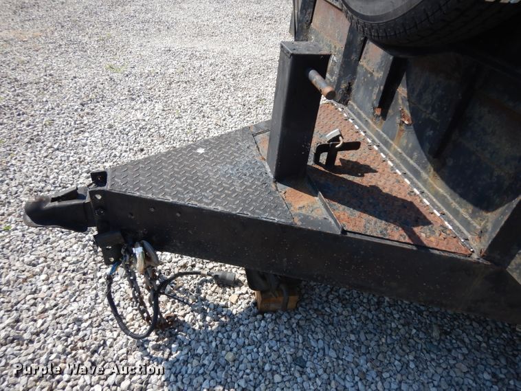image for item HA9455 2007 Wesco utility trailer