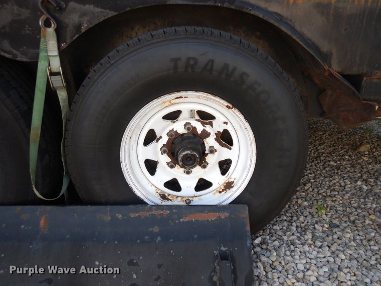 image for item HA9455 2007 Wesco utility trailer