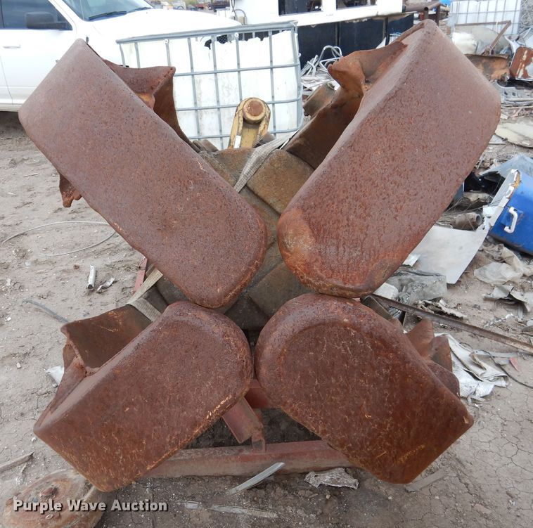 image for item HB9020 Demolition grapple