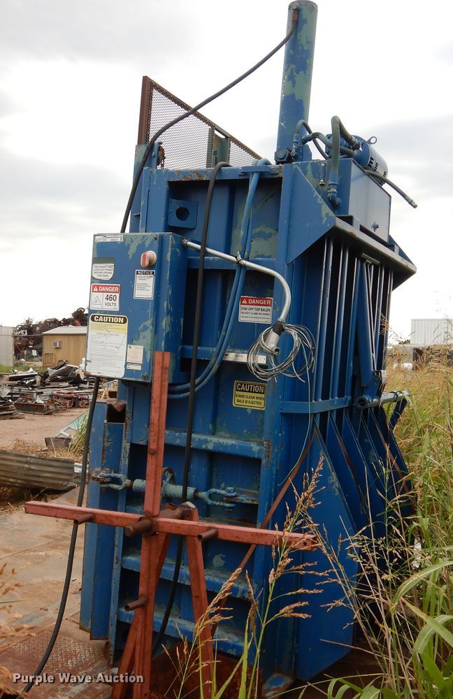 image for item HB9022 Marathon V-6030HD04 vertical refuse baler