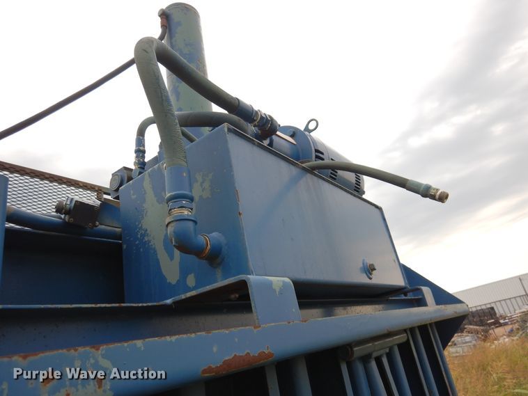 image for item HB9022 Marathon V-6030HD04 vertical refuse baler