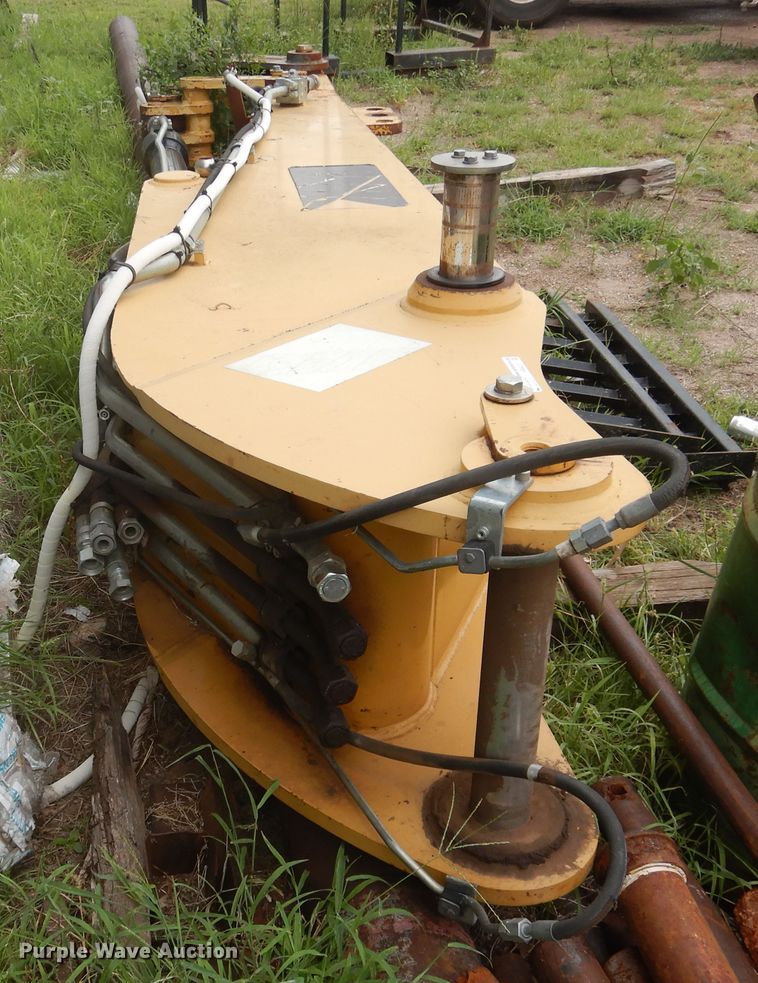 image for item HB9024 Caterpillar boom