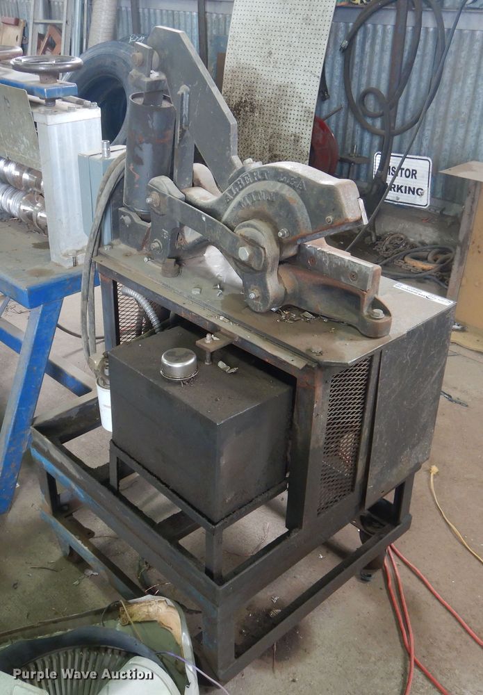 image for item HB9025 Edwards metal shear