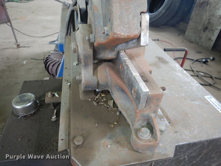 image for item HB9025 Edwards metal shear