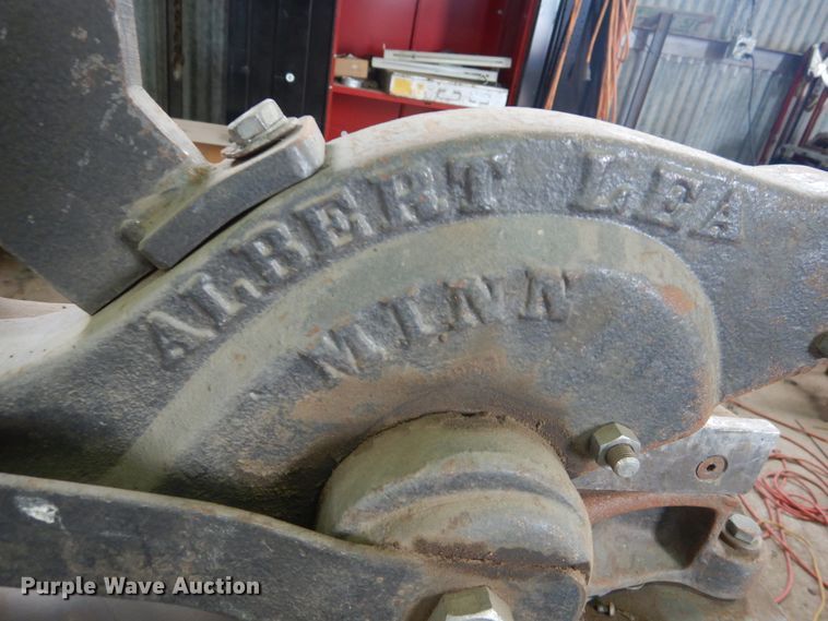 image for item HB9025 Edwards metal shear