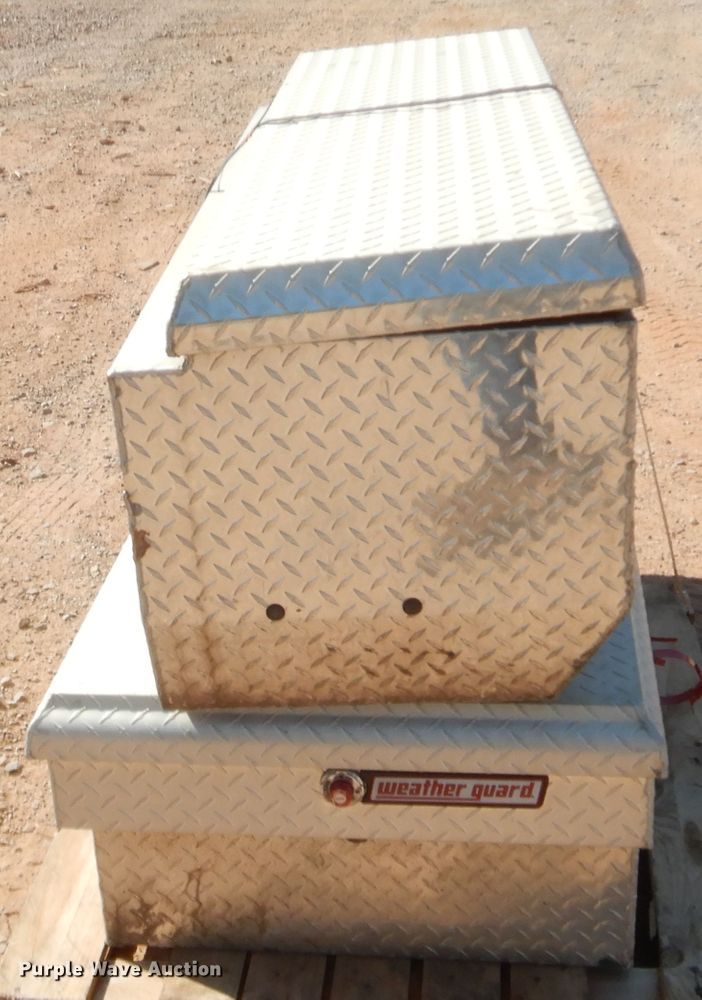 image for item HB9430 (2) cross bed toolboxes