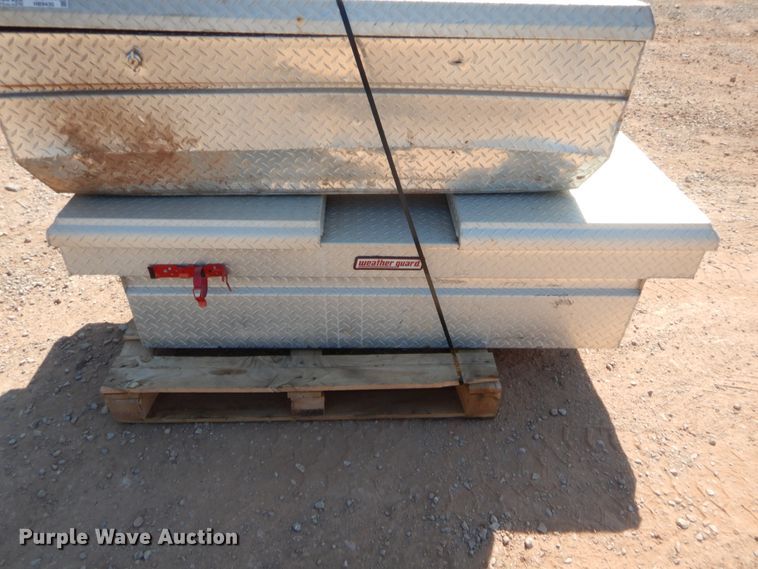 image for item HB9430 (2) cross bed toolboxes