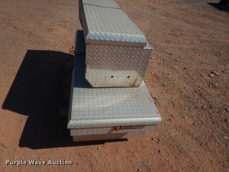 image for item HB9430 (2) cross bed toolboxes