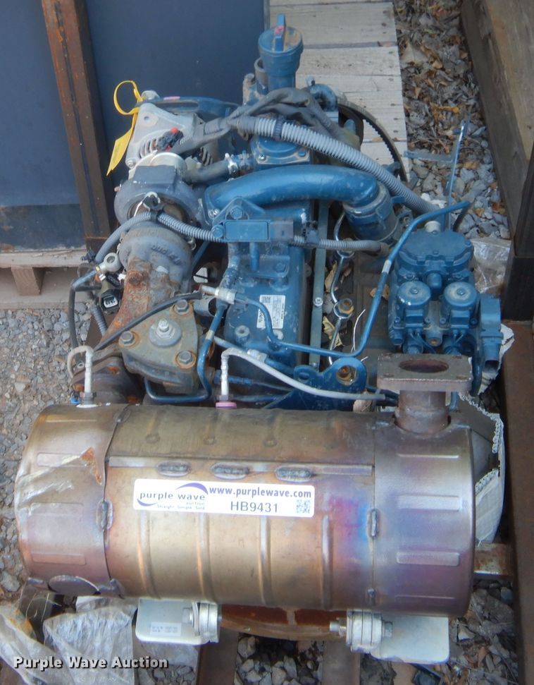 image for item HB9431 Kubota V1505-T 1.498L four cylinder diesel engine