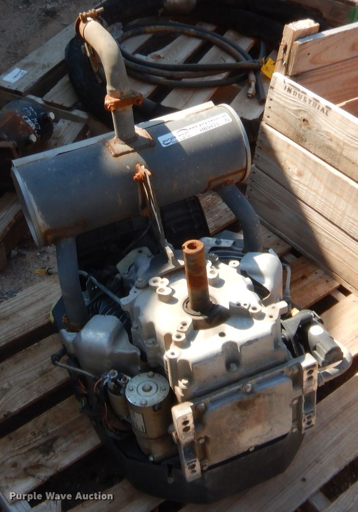 image for item HB9433 Kohler ECH980 61cc two cylinder gas engine