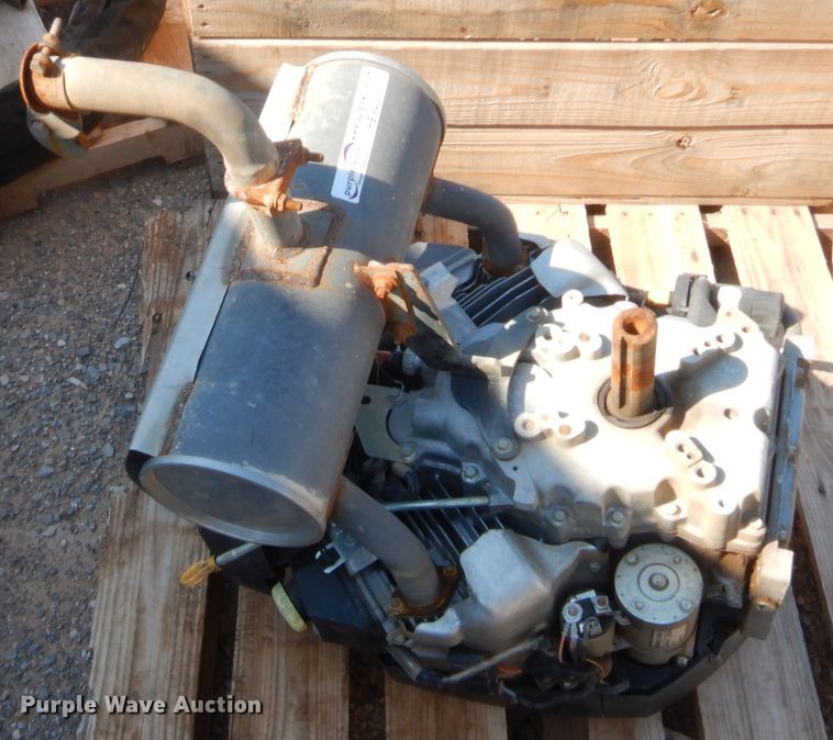 image for item HB9433 Kohler ECH980 61cc two cylinder gas engine