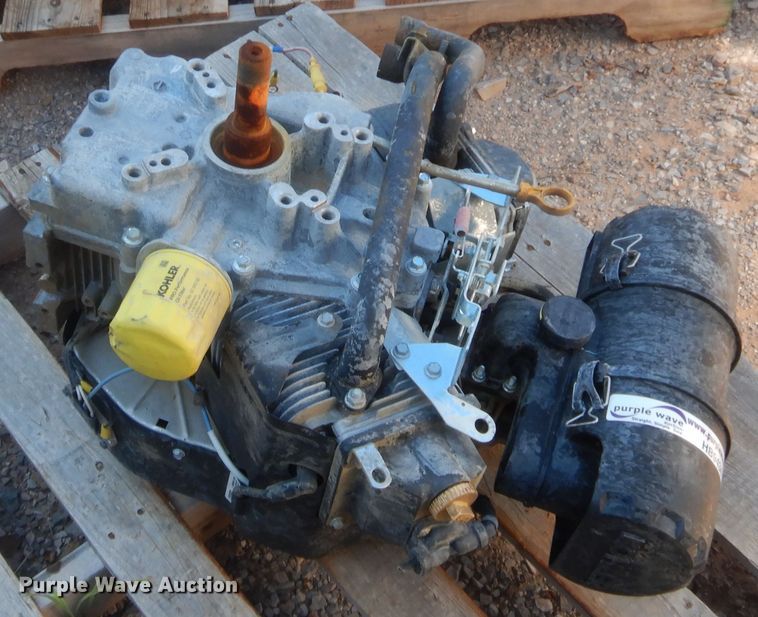 image for item HB9434 Kohler YKHXS7472GIE 747cc two cylinder gas engine