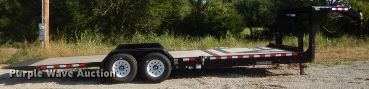 image for item HB9441 2017 Midsota TB-24 tilt deck equipment trailer