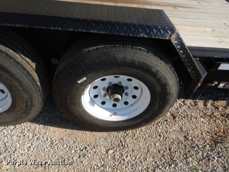 image for item HB9441 2017 Midsota TB-24 tilt deck equipment trailer