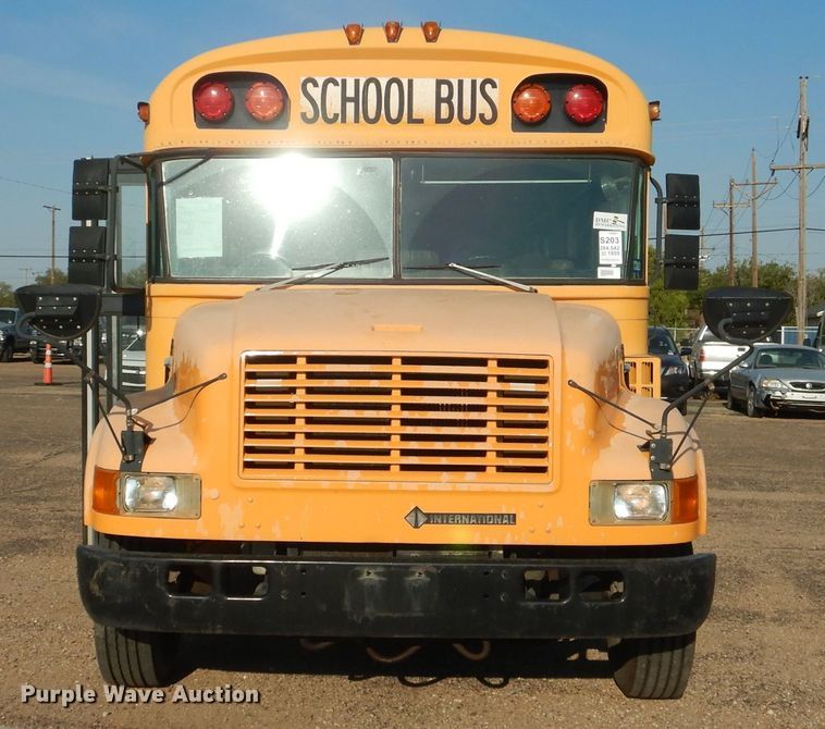 image for item HC9085 1999 International 3800 Blue Bird  school bus