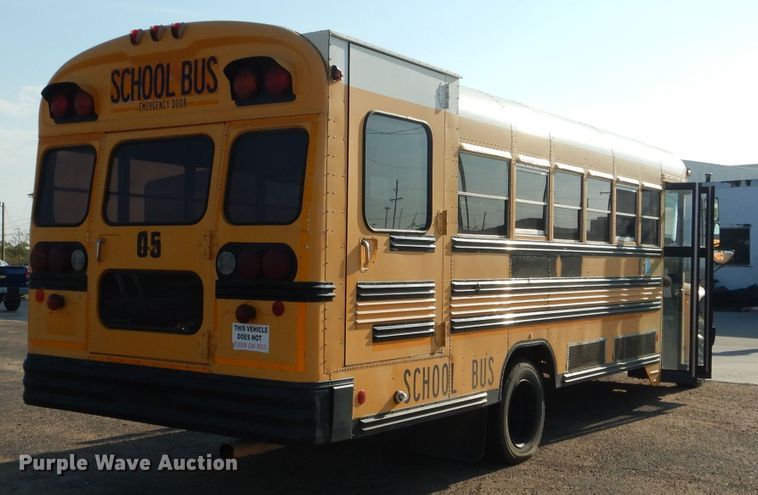 image for item HC9085 1999 International 3800 Blue Bird  school bus