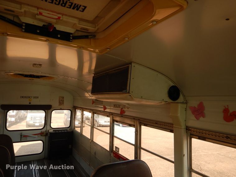 image for item HC9085 1999 International 3800 Blue Bird  school bus