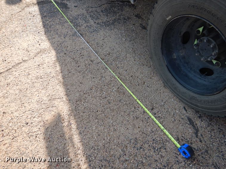 image for item HC9085 1999 International 3800 Blue Bird  school bus