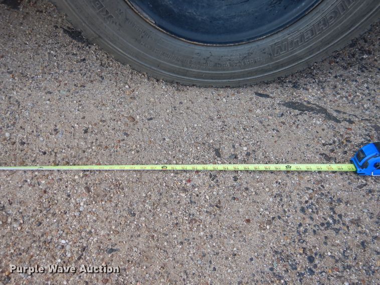 image for item HC9085 1999 International 3800 Blue Bird  school bus