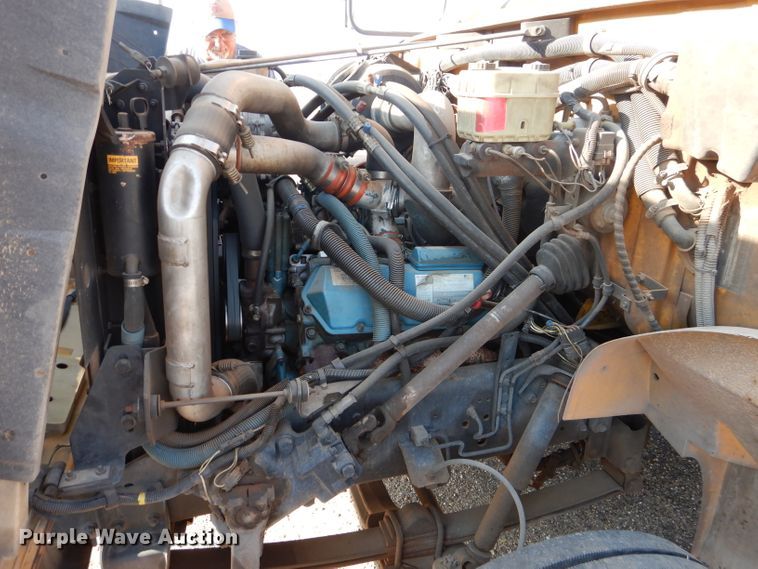 image for item HC9086 1999 International 3800 Blue Bird  school bus