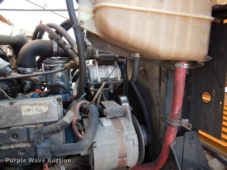 image for item HC9086 1999 International 3800 Blue Bird  school bus