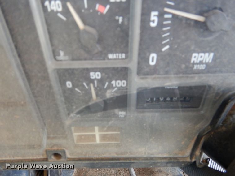 image for item HC9086 1999 International 3800 Blue Bird  school bus