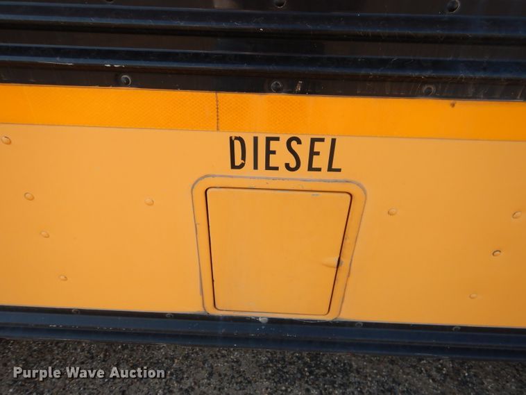 image for item HC9086 1999 International 3800 Blue Bird  school bus