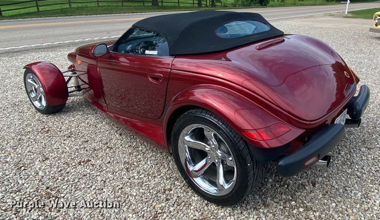 image for item HE9752 2002 Chrysler Prowler  convertible