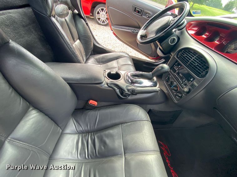 image for item HE9752 2002 Chrysler Prowler  convertible