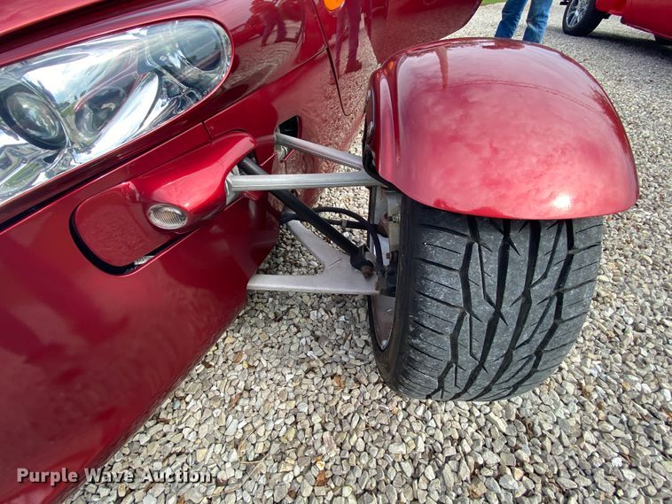 image for item HE9752 2002 Chrysler Prowler  convertible