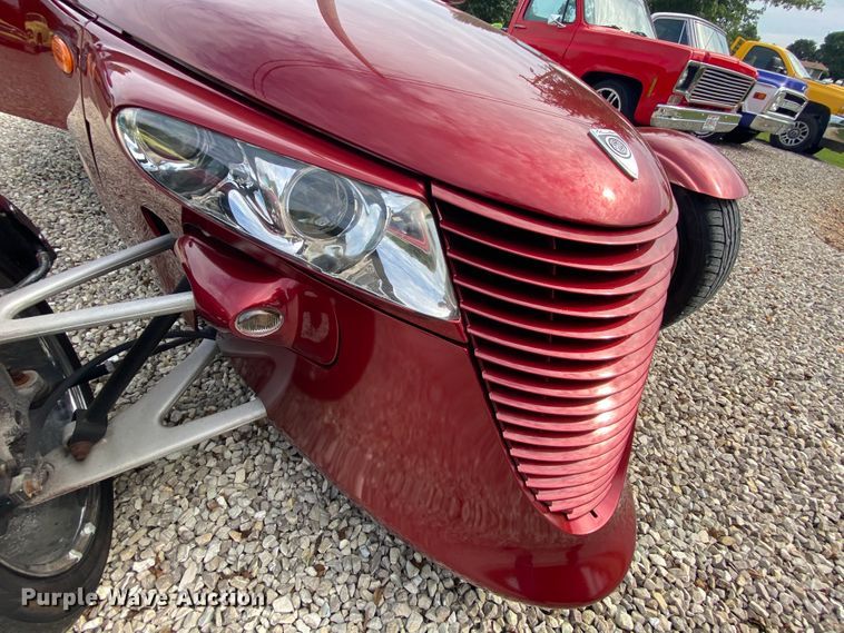 image for item HE9752 2002 Chrysler Prowler  convertible