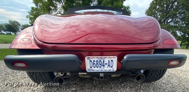 image for item HE9752 2002 Chrysler Prowler  convertible