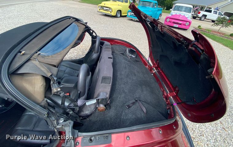 image for item HE9752 2002 Chrysler Prowler  convertible