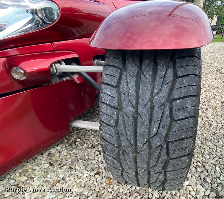 image for item HE9752 2002 Chrysler Prowler  convertible