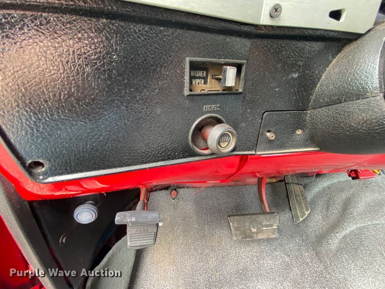 image for item HE9753 1977 Chevrolet  pickup truck